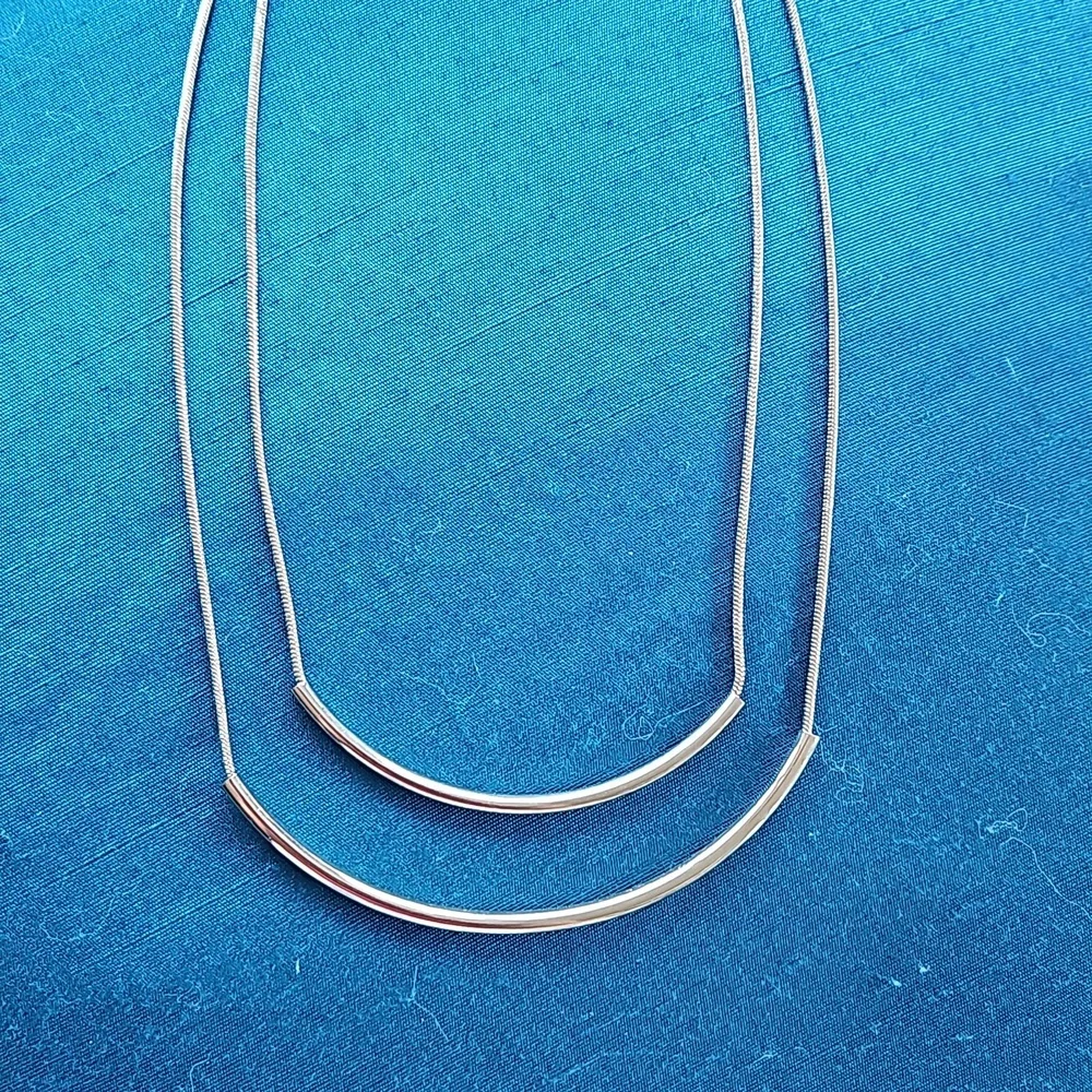 Necklace silver colour - Picture 2 of 3